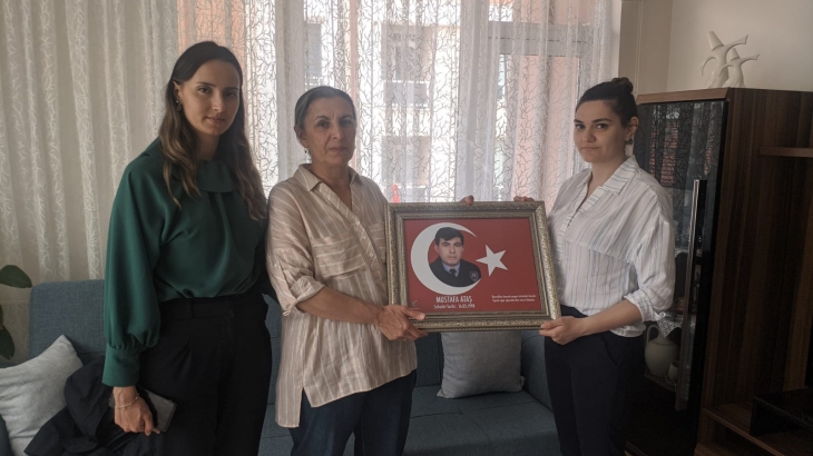 Sosyal Kültür İşler Müdürlüğünden Şehit Mustafa Ataş'ın Ailesine Ziyaret 